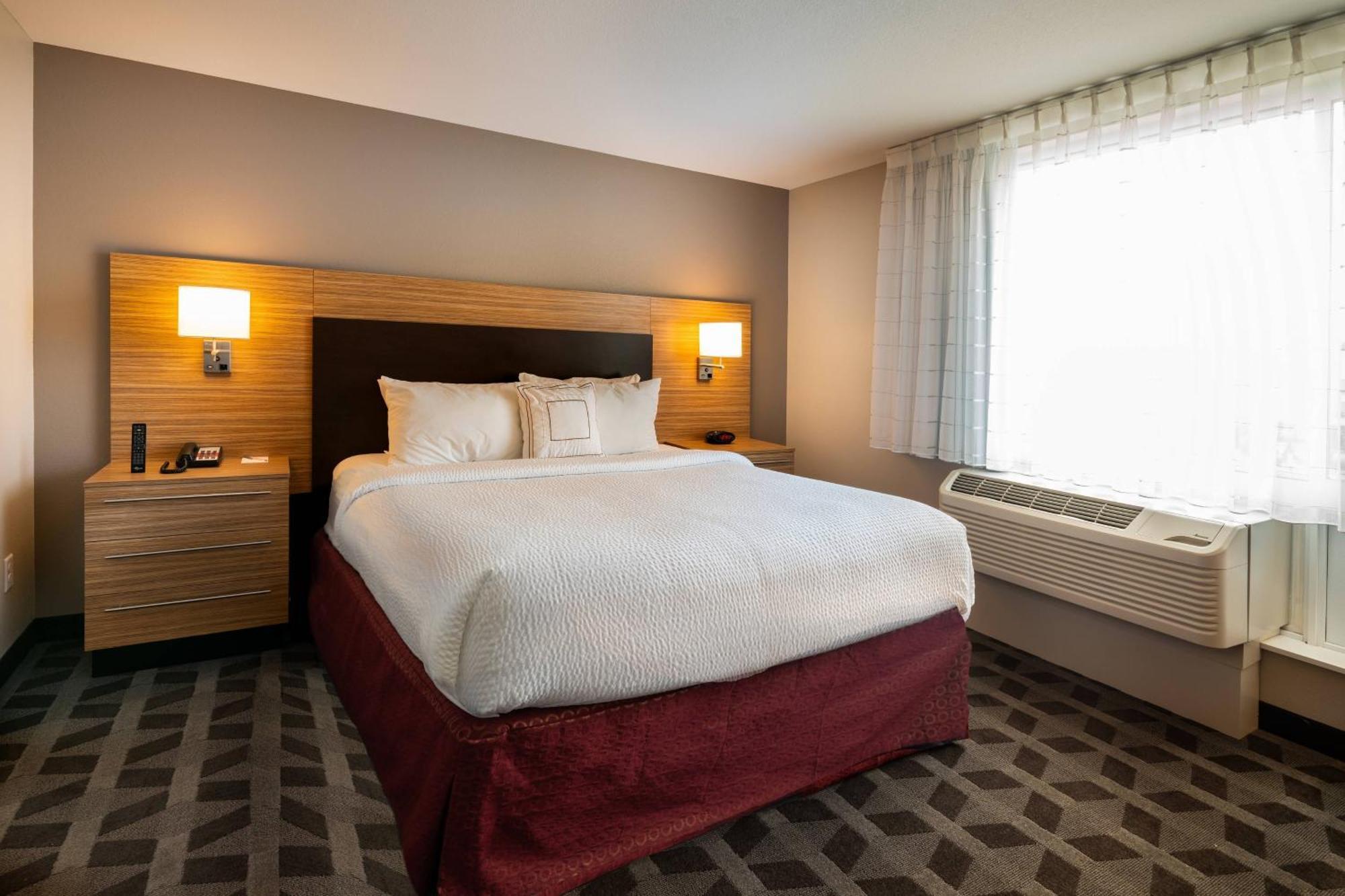 Towneplace Suites By Marriott Milwaukee Оук-Крік Екстер'єр фото